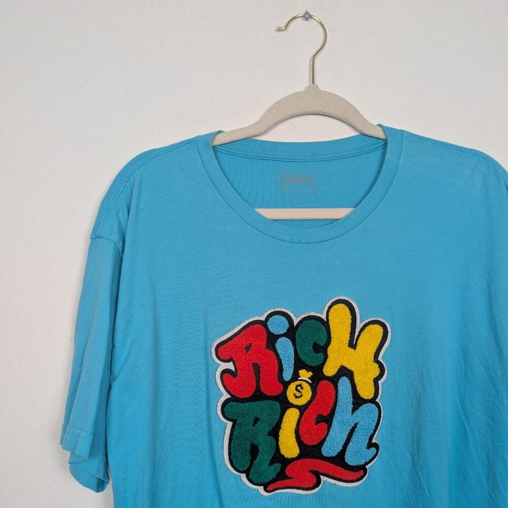 Outrank Blue Rich Rich Embroidered Short Sleeve Tee Size XL - Picture 4 of 6